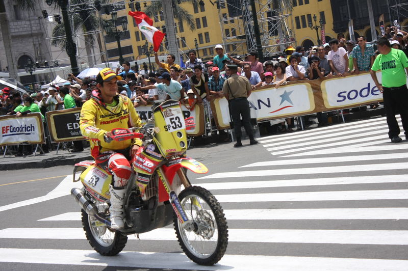 Una verdadera fiesta se vivió en la ciudad de Lima por la final del Rally Dakar 2012