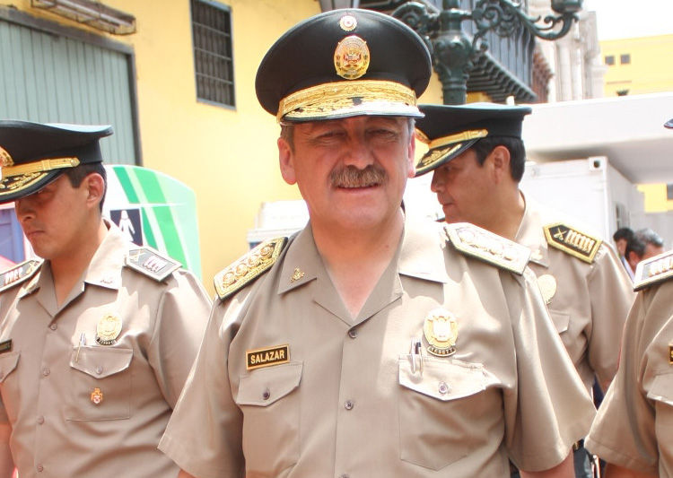 Director PNP Raúl Salazar promete erradicar la corrupción en la Policía Nacional del Perú