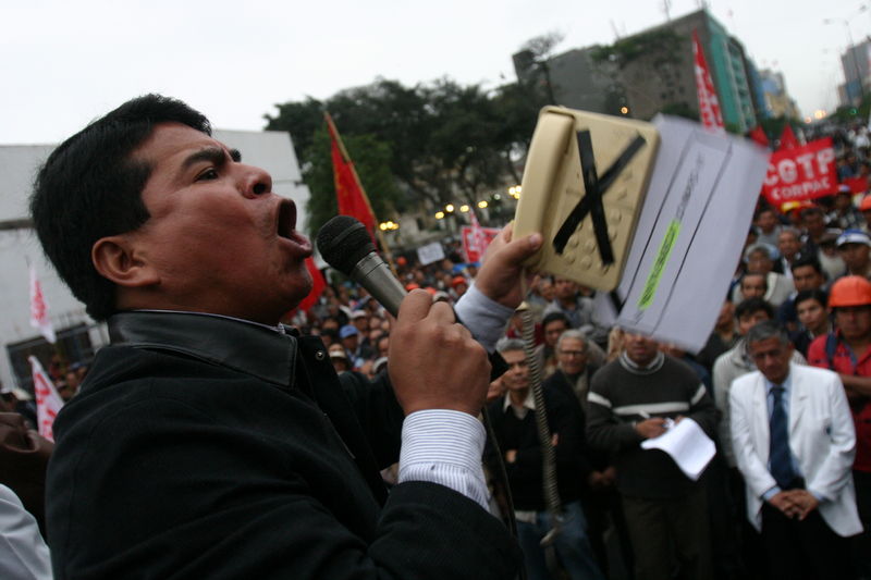 El secretario general de la Confederación General de Trabajadores del Perú (CGTP), Mario Huamán.