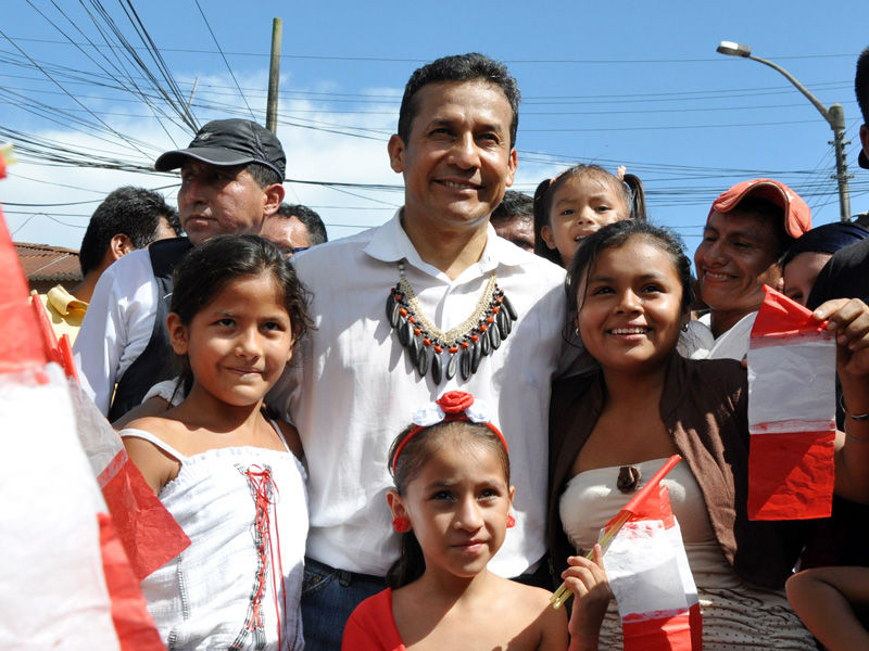 Decenas de pobladores acompañaron al presidente de la República, Ollanta Humala Tasso, en su visita de trabajo a Caballococha, en Loreto.