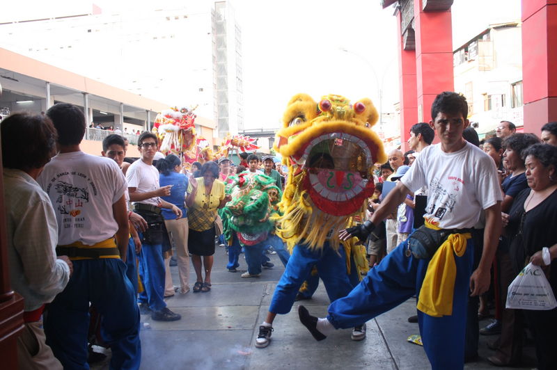 La danza del dragón es un símbolo importante dentro de la celebración del Año Nuevo Chino en todo el mundo.