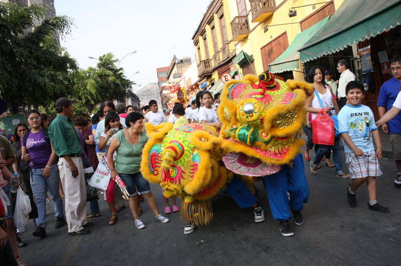La danza del dragón es un símbolo importante dentro de la celebración del Año Nuevo Chino en todo el mundo.