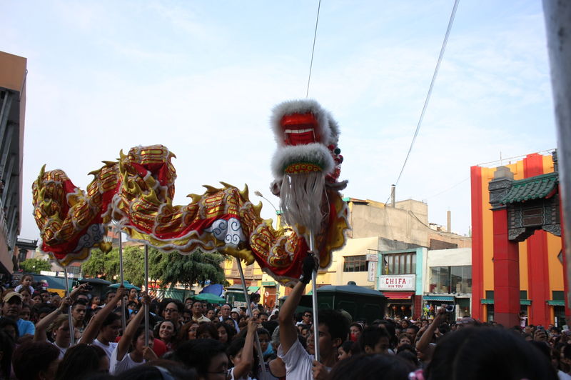 La danza del dragón es un símbolo importante dentro de la celebración del Año Nuevo Chino en todo el mundo.