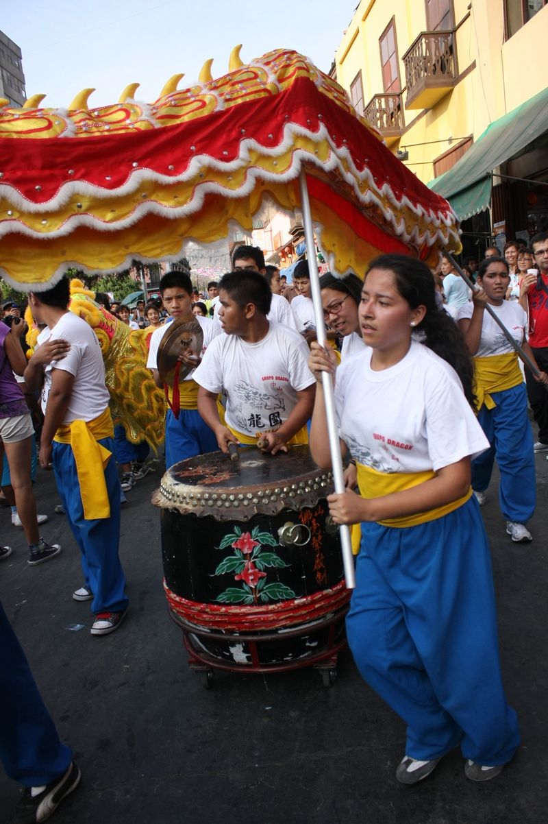 La danza del dragón es un símbolo importante dentro de la celebración del Año Nuevo Chino en todo el mundo.