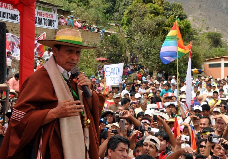 Ollanta Humala Tasso inauguró el tramo Pariacoto Yupash de la carretera Casma Yaután Huaraz.