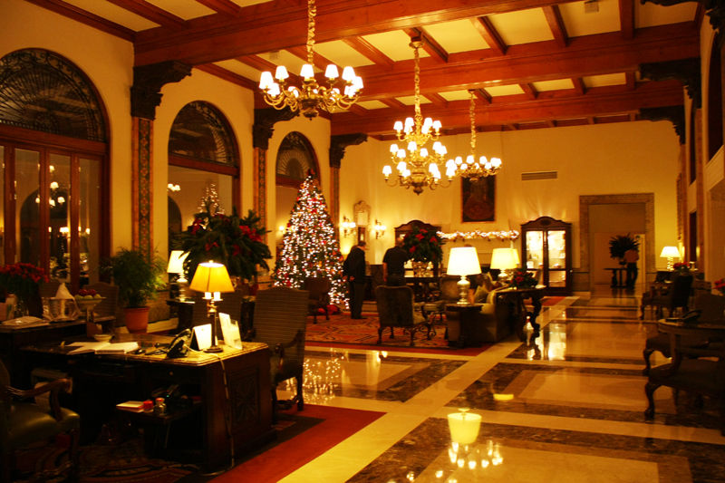 El Country Club Lima fue construido en 1927, sus muros y paredes contienen magia y tradición.