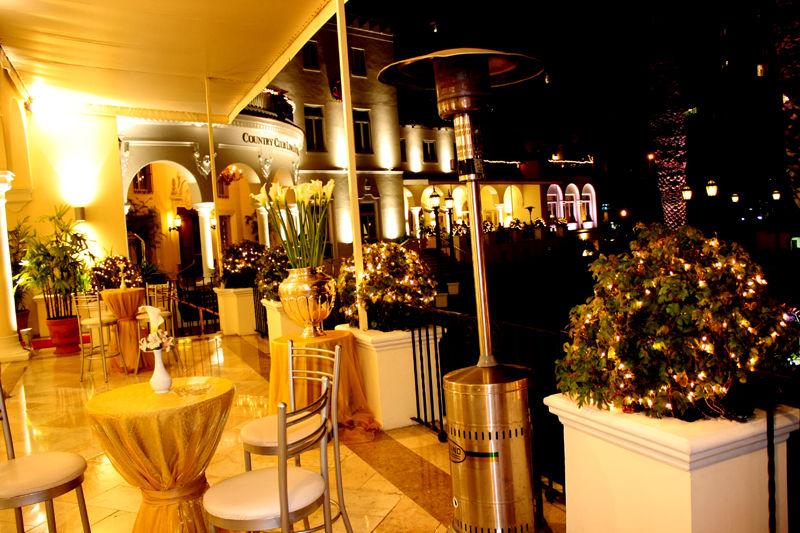 El Country Club Lima fue construido en 1927, sus muros y paredes contienen magia y tradición.