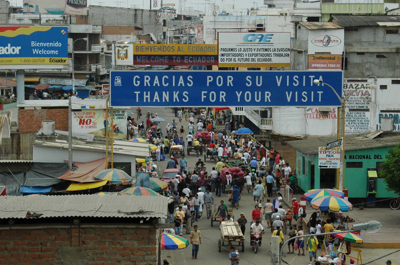 En la frontera de Perú y Ecuador el número de policías es insuficiente para controlar el contrabando existente entre Tumbes y Huaquillas.