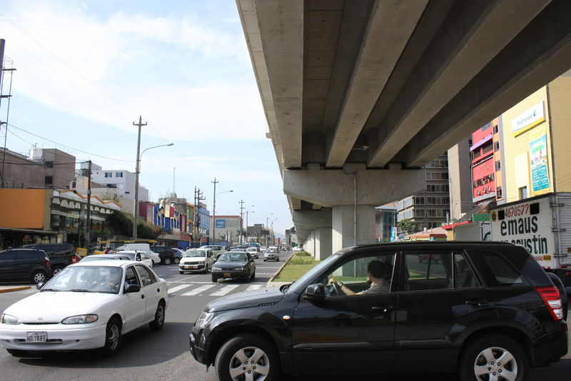 La avenida Aviación luce mejor hoy debido al mayor orden en el tránsito vehicular.