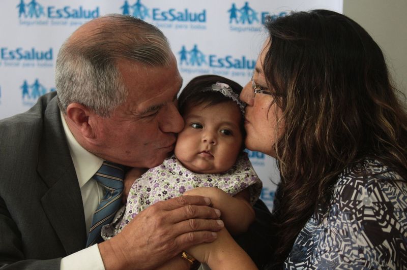 Presidente ejecutivo de EsSalud Álvaro Vidal anuncia que se logró poner en azul cuentas de la institución.