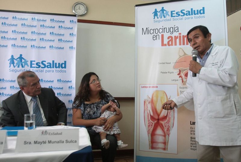 Presidente ejecutivo de EsSalud Álvaro Vidal anuncia que se logró poner en azul cuentas de la institución.