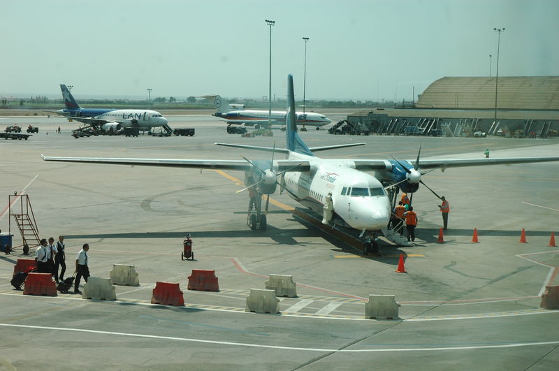 El Aeropuerto Internacional Jorge Chávez fue elegido por tercer año consecutivo el Mejor Aeropuerto de América del Sur en el 2011.