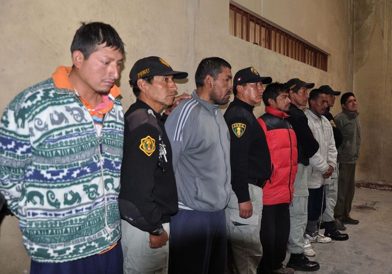 Policía Nacional dispone traslado de presos recapturados, tras fuga del penal de Challapalca.