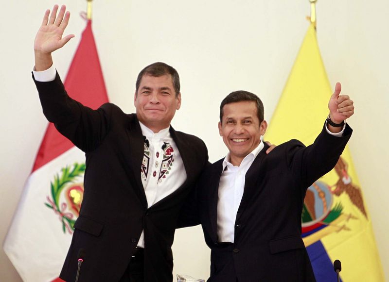 Ollanta Humala da la bienvenida a su homólogo  de Ecuador Rafael Correa e inauguran Gabinete binacional en la ciudad de Chiclayo.