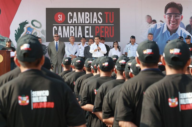 Ollanta Humala asistió al lanzamiento del Programa 'Beca 18' para egresados del Servicio Militar Voluntario en Senati.