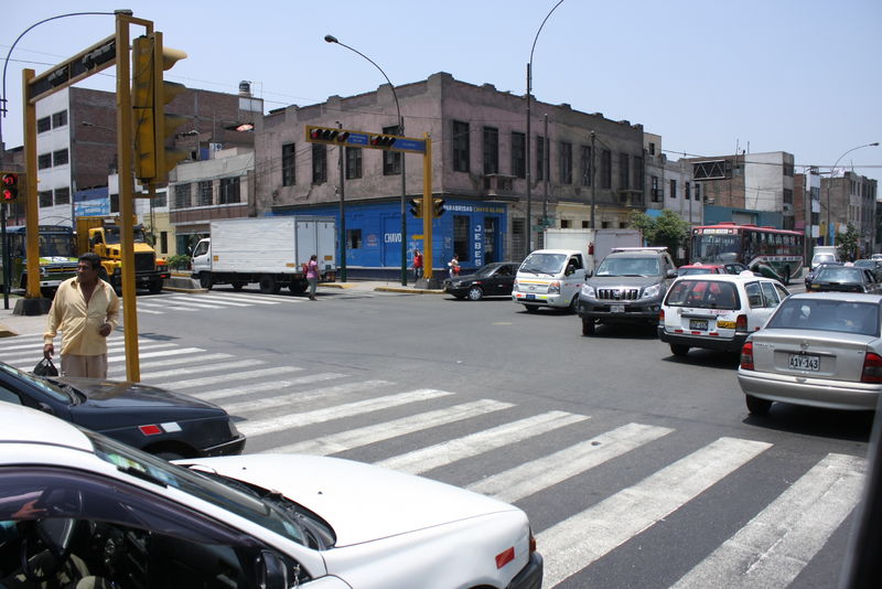 Imágenes de la nueva avenida La Victoria,  en Lima.