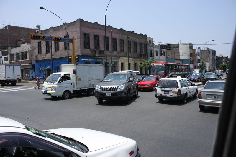 Imágenes de la nueva avenida La Victoria,  en Lima.