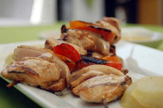 Sepa como Preparar ,Brochetas de Pavita