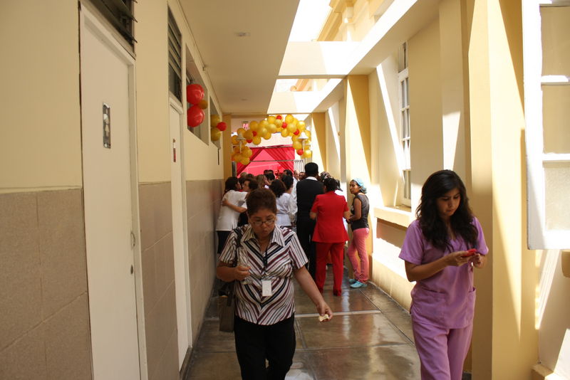 Hoy se celebró el 43 Aniversario del Servicio de Cirugía Plástica y Quemados del Hospital Nacional Arzobispo Loayza