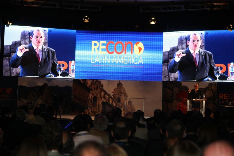 Ministro de Economía Luis Miguel Castilla, encabezó ceremonia de inauguración del Recon Latin América 2012, en el distrito de San Isidro