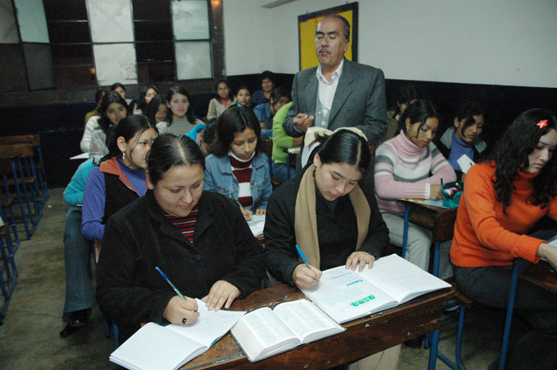 Estudiantes de Institutos Pedagógicos ayudarán a mejorar la educación de los niños y niñas de zonas urbano marginales