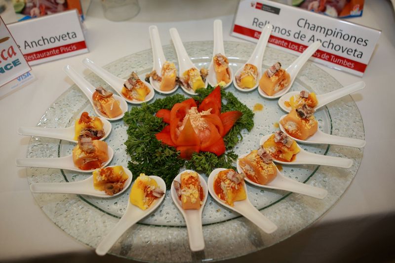 Platos elaborados con anchoveta son presentados por el Ministerio de la Producción