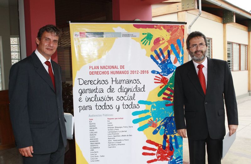 Ministro de Justicia Juan Jiménez Mayor lanzó fase de consulta para la elaboración del Plan Nacional de Derechos Humanos 2012-2016