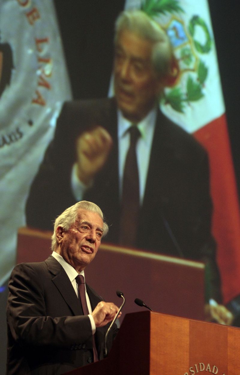 Mario Vargas inauguró esta mañana el Seminario Internacional América Latina