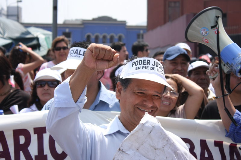 Trabajadores del Poder Judicial iniciaron una huelga de 24 horas a nivel nacional