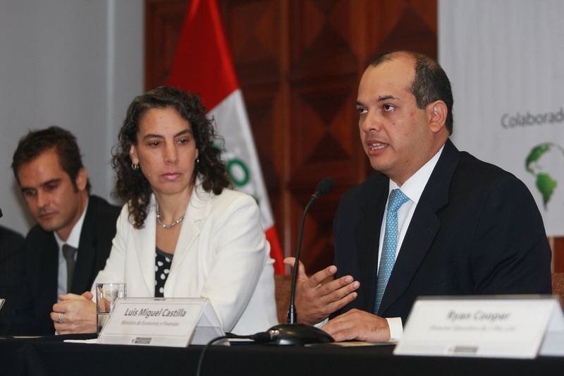 Ministra de Desarrollo e Inclusión Social Carolina Trivelli toma la palabra durante la instalación de la