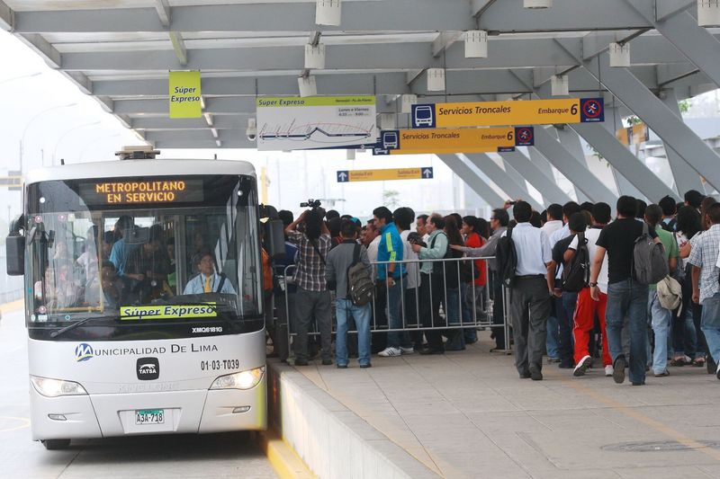 Municipalidad de Lima lanza servicio 'Súper Expreso' de El Metropolitano