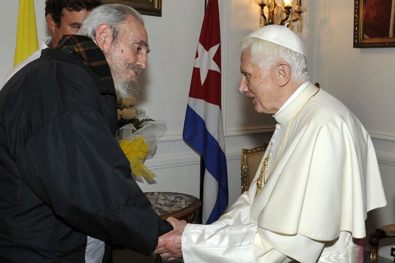Papa Benedicto XVI se reunió con Fidel Castro en el último día de su visita a Cuba