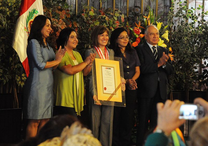 Ollanta Humala participó en condecoración Orden al Mérito de la Mujer 2012 en Palacio de Gobierno