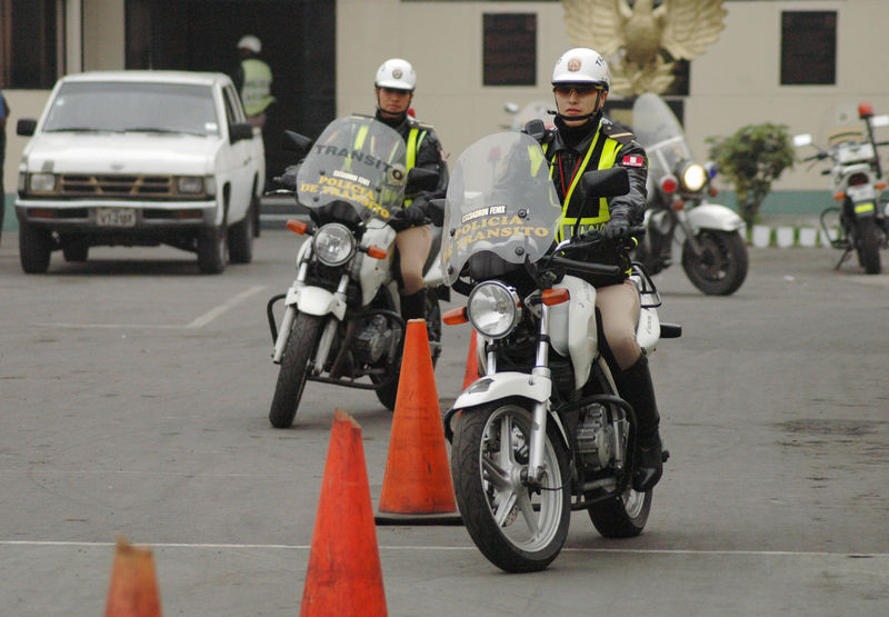 El Escuadrón Fénix de la Policia Nacional del Perú, cuerpo altamente especializado, encargado de hacer cumplir las leyes en las calles del Perú
