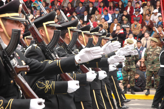 Desfile Militar se llevo acado en el Campo de Marte