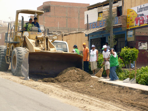 Asentamiento  Humano 'Mi  Perú' en Ventanilla