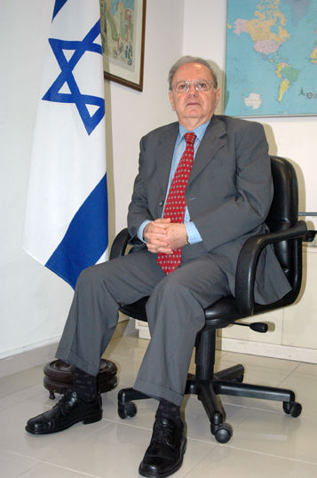 Embajador de Isrrael   Yoav Bar -On