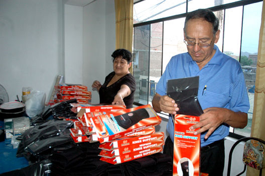 Emprendedores trabajando por el Perú