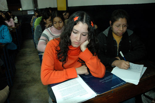 Jóvenes universitarios