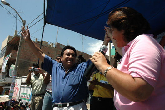 Jose Luna Galvez Congresista