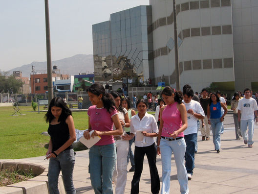 Universidad  'San Martin de Porres'