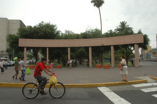 Parque Kennedy, Ovalo Gutiérrez