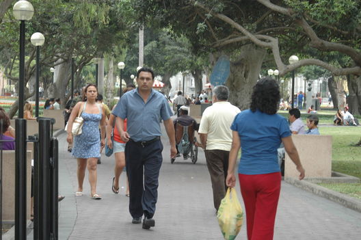 Parque Kennedy, Ovalo Gutiérrez