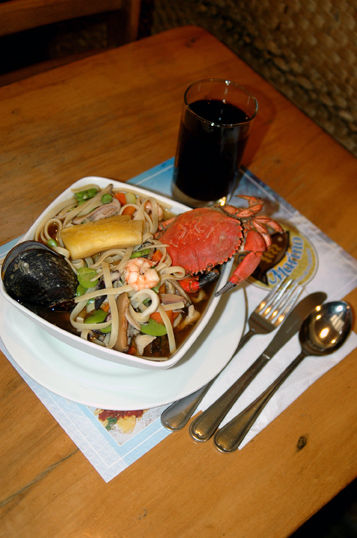 El Sopón Nikkei del Restaurante Punto Marino de Lince