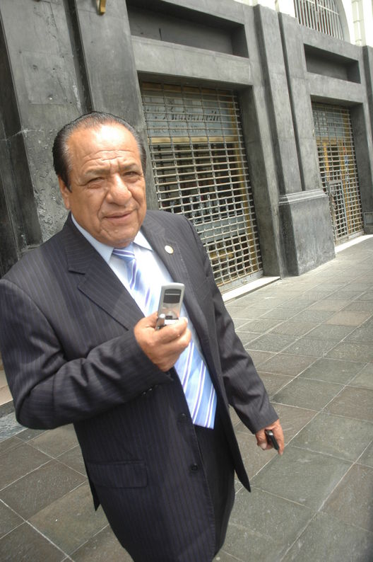 Máximo San Román. candidato a la vicepresidencia de PPK