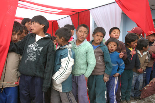 Niños en pobreza extrema en el Perú