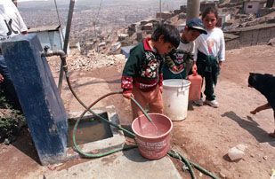 Niños en pobreza extrema en el Perú