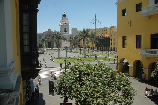 Plaza de armas  Pasaje Santa Rosa