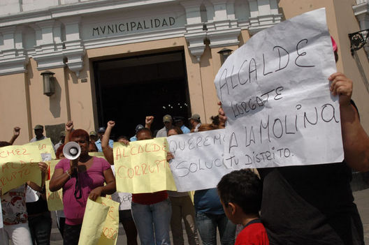 Protestas en la Municipalidad de la Victoria