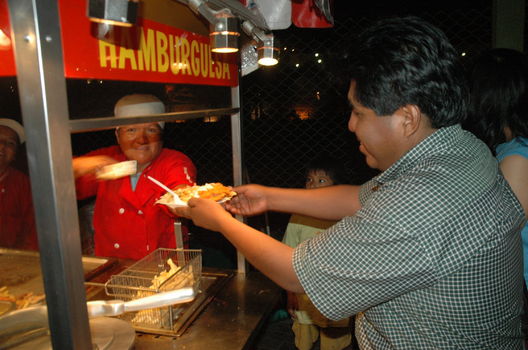 Vendedoras de Pollo Broaster